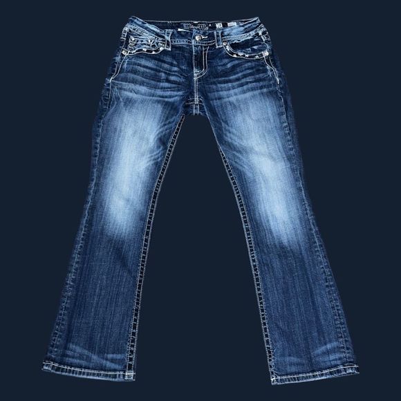 Miss Me Mid Rise Easy Bootcut Jeans Size 28x28 - Picture 2 of 7